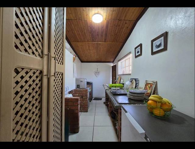 FARM FOR SALE IN WALKERVILLE CENTRAL